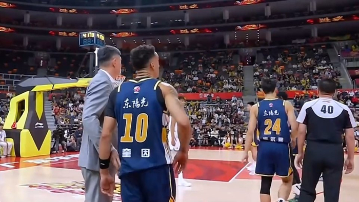 广东男篮大胜新疆，杜锋：防守强度为赛季最佳