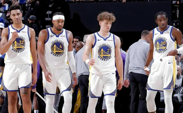 勇士两笔交易两个月后效果显现 波尔津吉斯表现