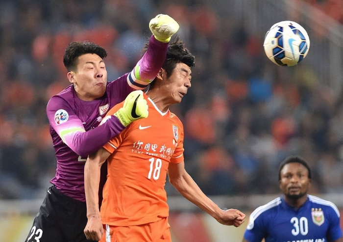 鲁能2-1力克国安积分清零 张弛退役仪式感动全场